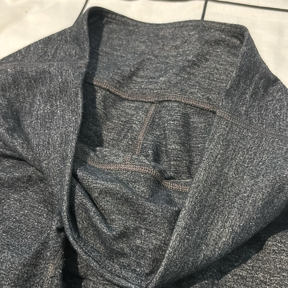 Lululemon tights - Picture 5 of 5